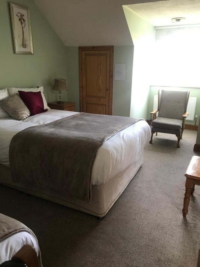Stonehaven B&B Ennis Ngoại thất bức ảnh
