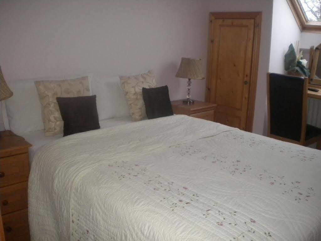 Stonehaven B&B Ennis Ngoại thất bức ảnh