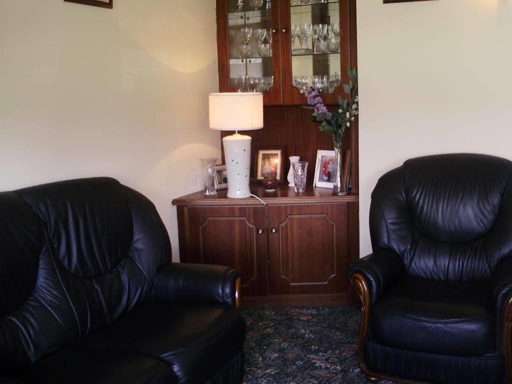 Stonehaven B&B Ennis Ngoại thất bức ảnh